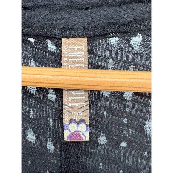 Free People Cardigan Sweater Women‎ Small Black Lace Witchy Fairycore Goth - Picture 3 of 10